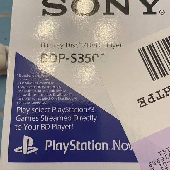 NIB Sony Blu-Ray DVD Player - Picture 8 of 10